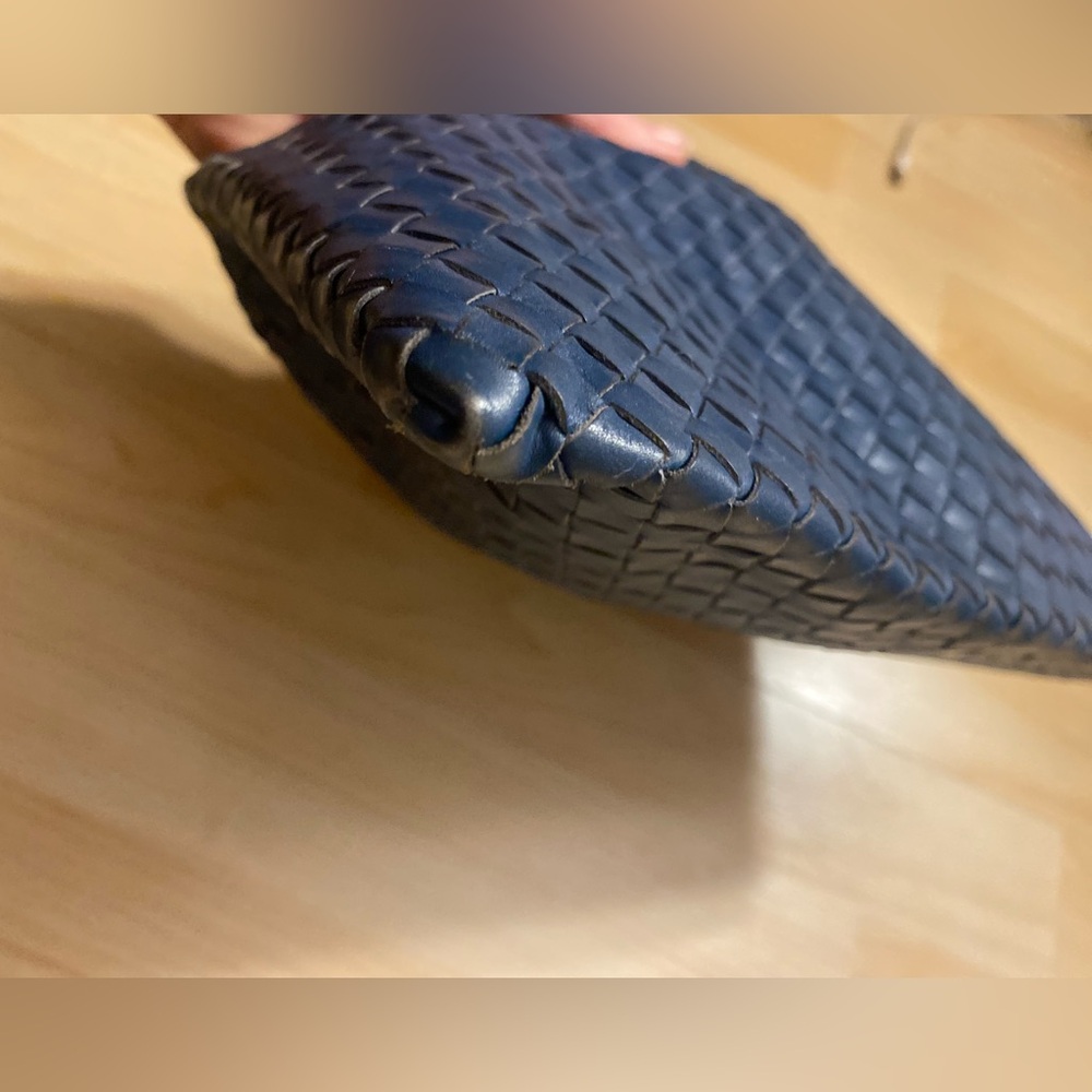 Bottega Veneta Blue Woven Clutch - Picture 6 of 16